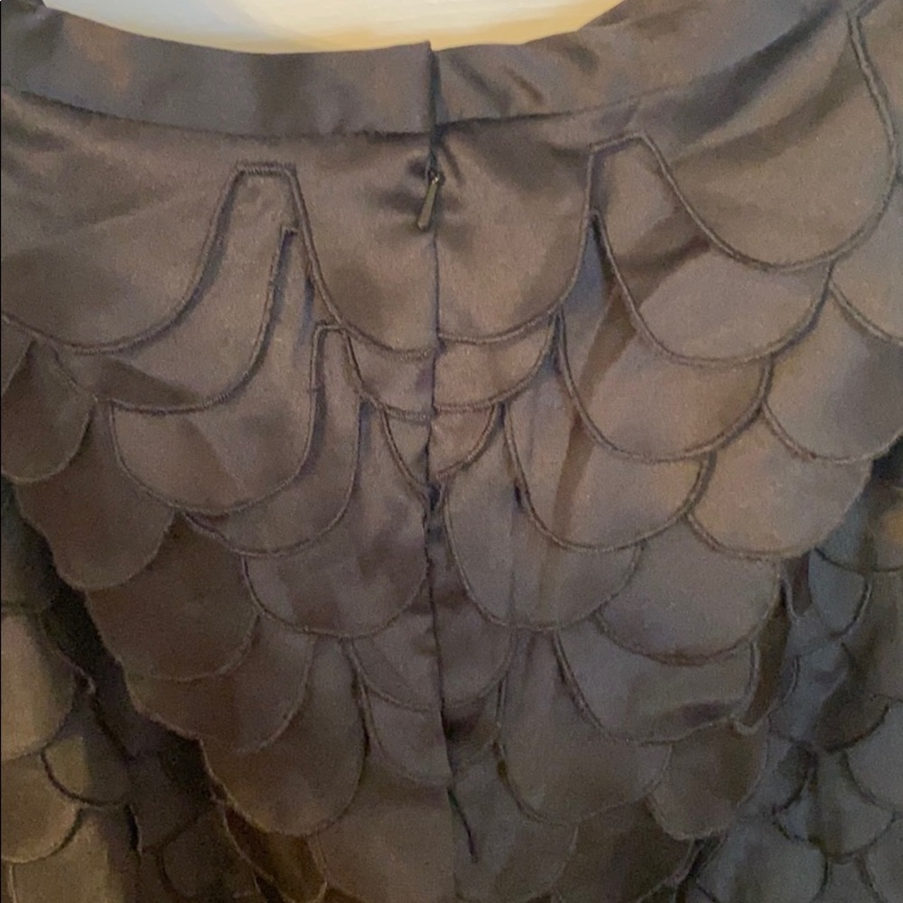 Jovani Scalloped Pencil Skirt - Picture 6 of 6